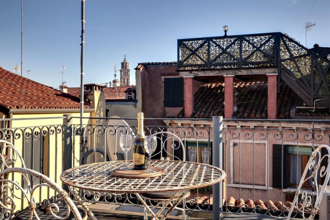 Modern Apartment Venice With Terrace Exteriör bild